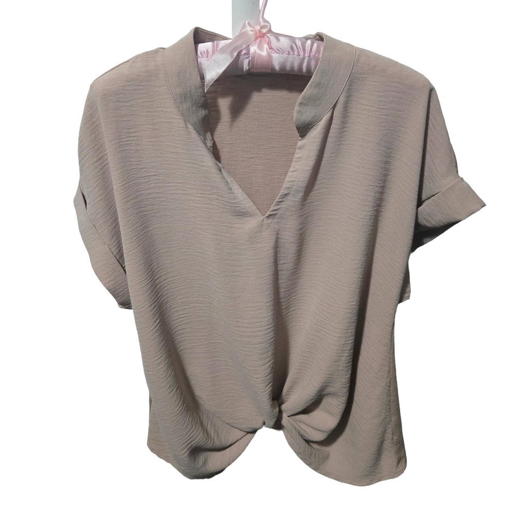 Chic Twist Front Beige/Blush Women's Blouse, Size Large